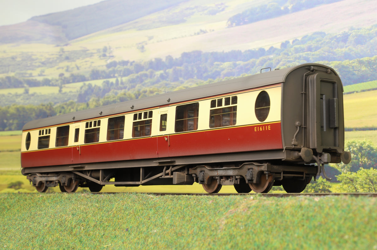 Darstaed Finescale O Gauge Rake of 4 Thompson Coaches, BR Crimson &amp; Cream, Weathered by Neil Armitage