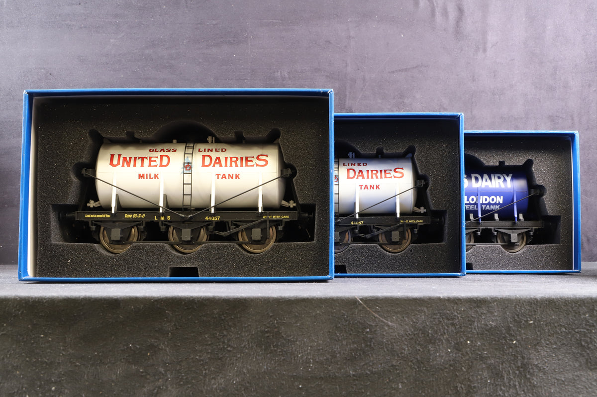 Dapol Finescale O Gauge Rake of 3 Six Wheel Milk Tankers