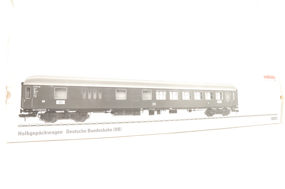 Marklin Gauge 1 (1:32) 58053 DB Half Baggage Car (with Lights)