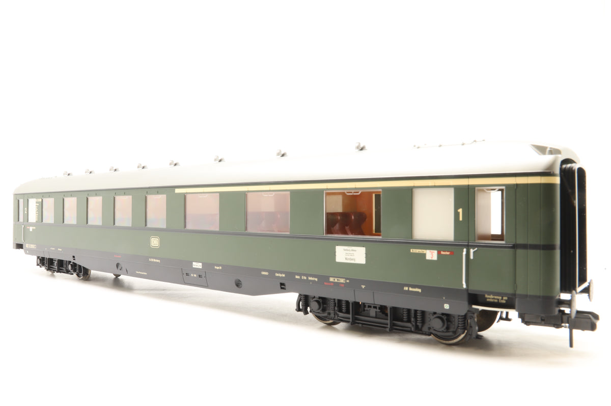 Marklin Gauge 1 (1:32) 58141 DB Composite Passenger Car (with Lights)