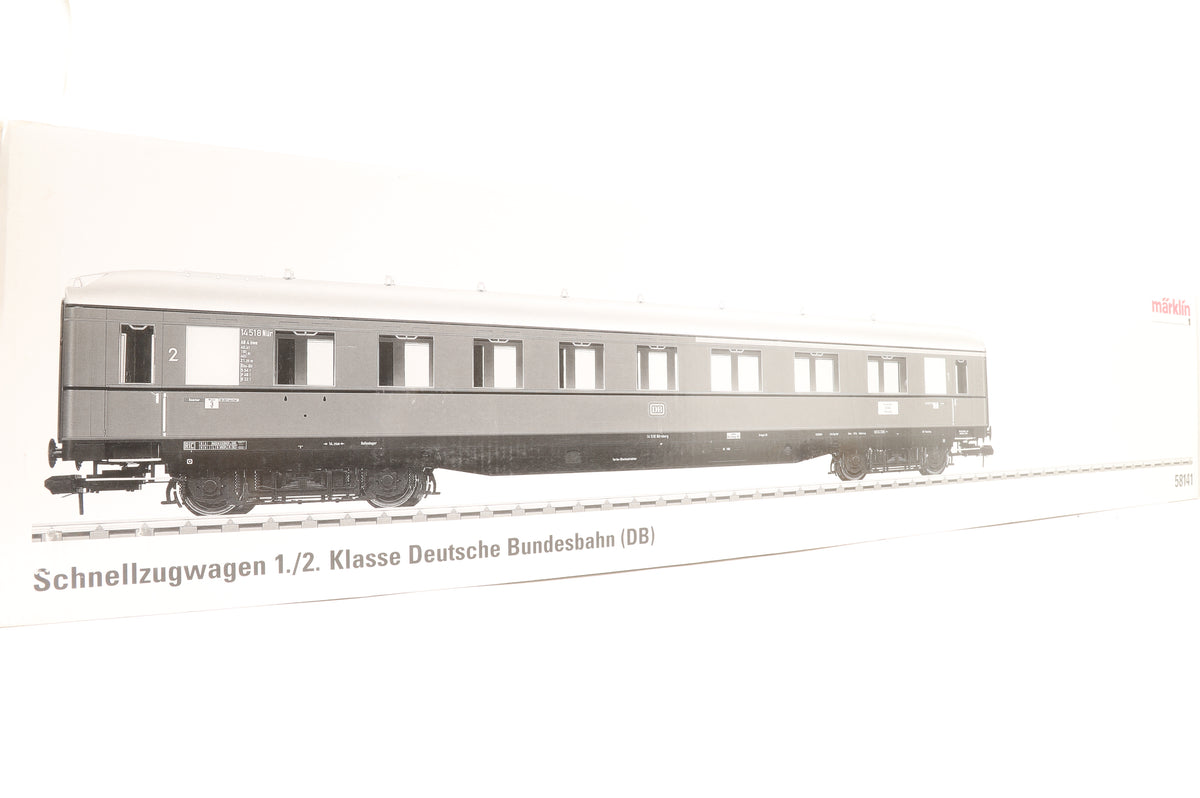 Marklin Gauge 1 (1:32) 58141 DB Composite Passenger Car (with Lights)