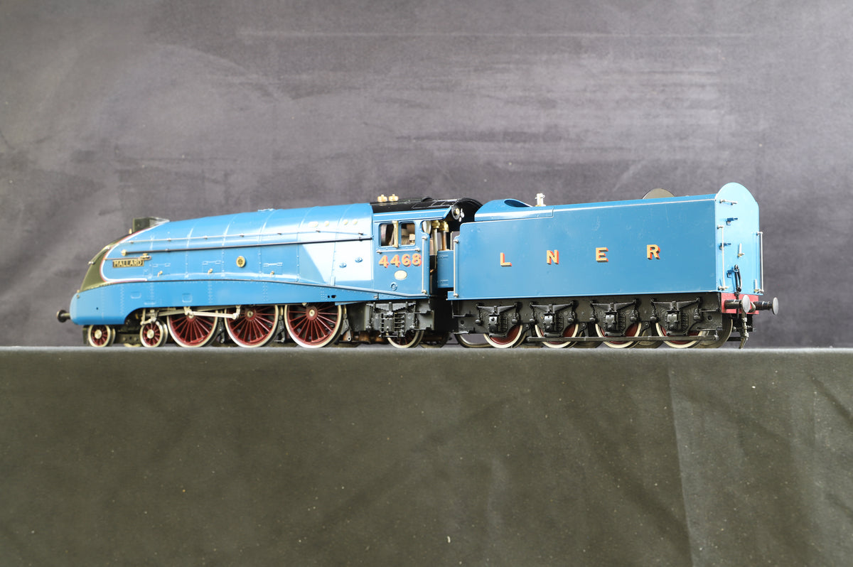 Aster Gauge 1 Live Steam LNER Garter Blue A4 &#39;4468&#39; &#39;Mallard&#39; (Factory Built)