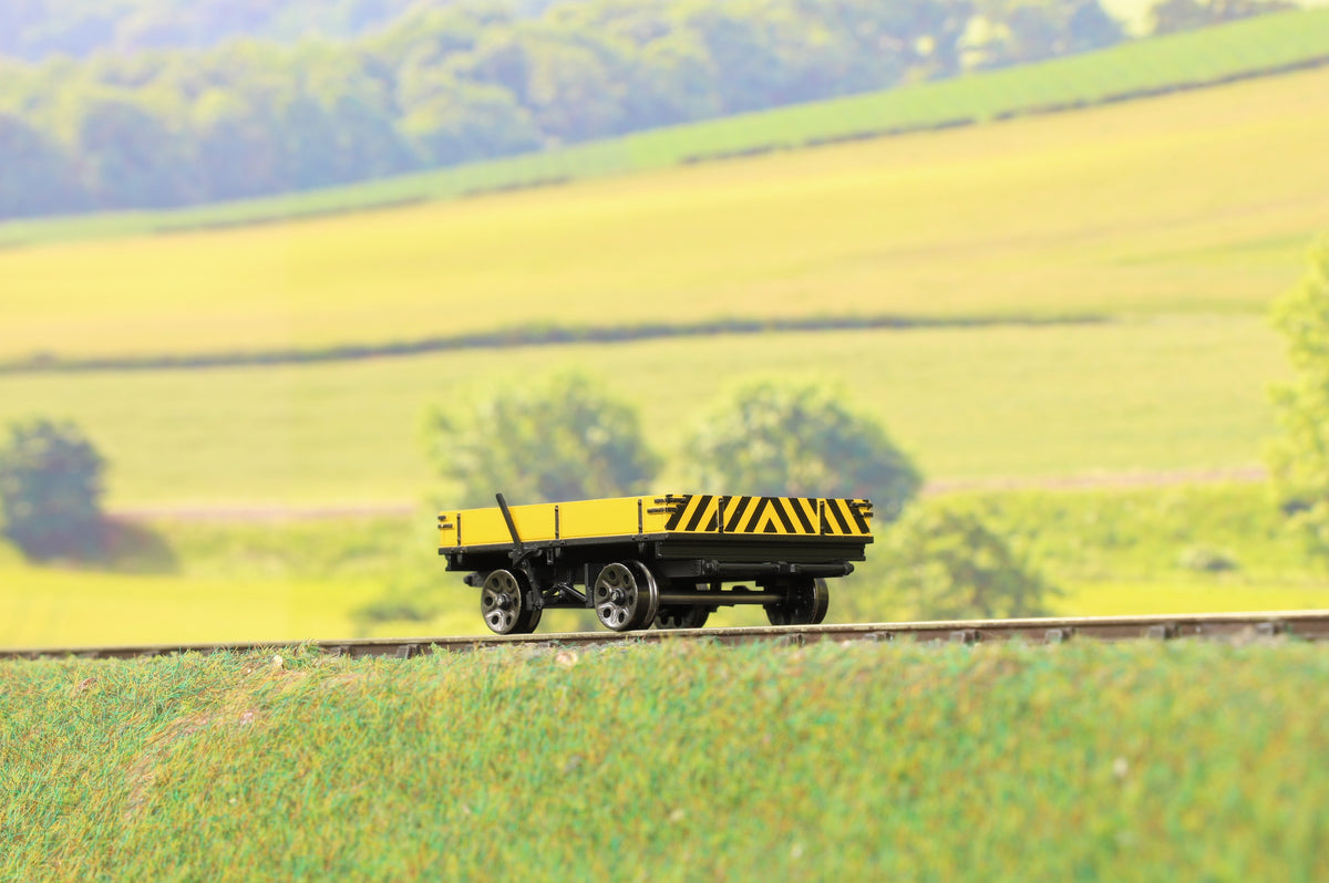 Ellis Clark Trains E3024 Finescale O Gauge Wickham Planked Trailer, Engineers Yellow