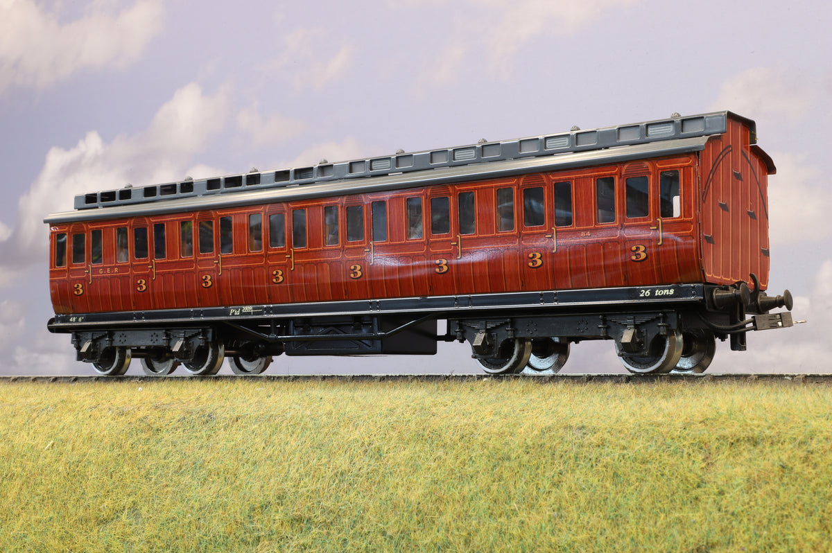 Darstaed Coarse Scale O Gauge GER Non-Corridor Third Class Coach (No pickups)