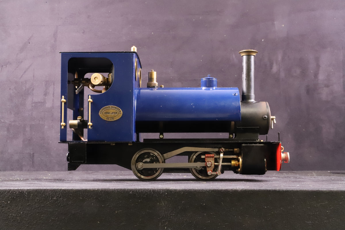 Roundhouse 16mm (32mm Gauge) Live Steam 0-4-0 Tank Locomotive Blue