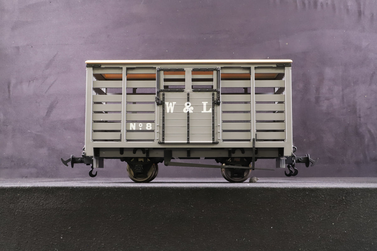 BMS/Accucraft 16mm (32mm Gauge) W&amp;L Cattle Van R19-22A W&amp;L Light Grey, &#39;8&#39;