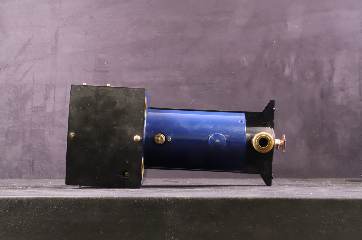 Roundhouse 16mm (32mm Gauge) Live Steam 0-4-0 Tank Locomotive Blue