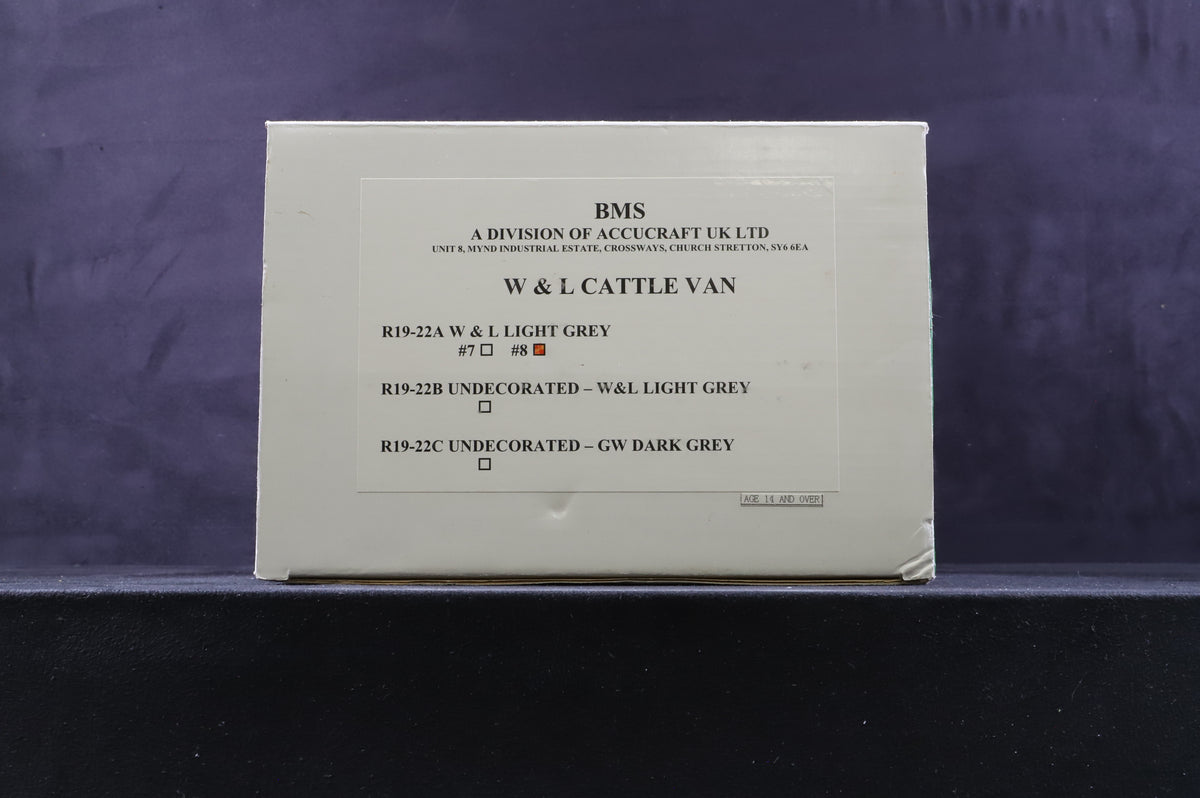 BMS/Accucraft 16mm (32mm Gauge) W&amp;L Cattle Van R19-22A W&amp;L Light Grey, &#39;8&#39;