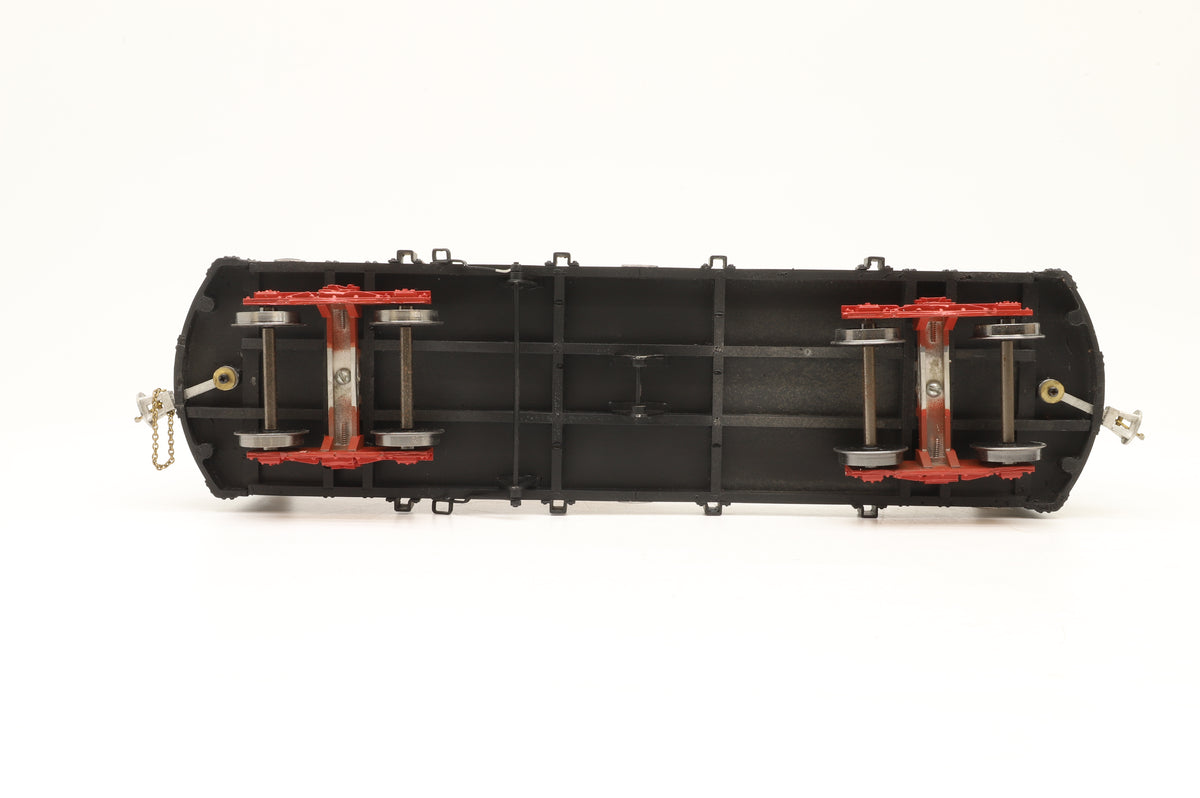 Kit-built 16mm Scale Bowaters (Sittingbourne & Kemsley) Pair of Bogie Flat Wagons