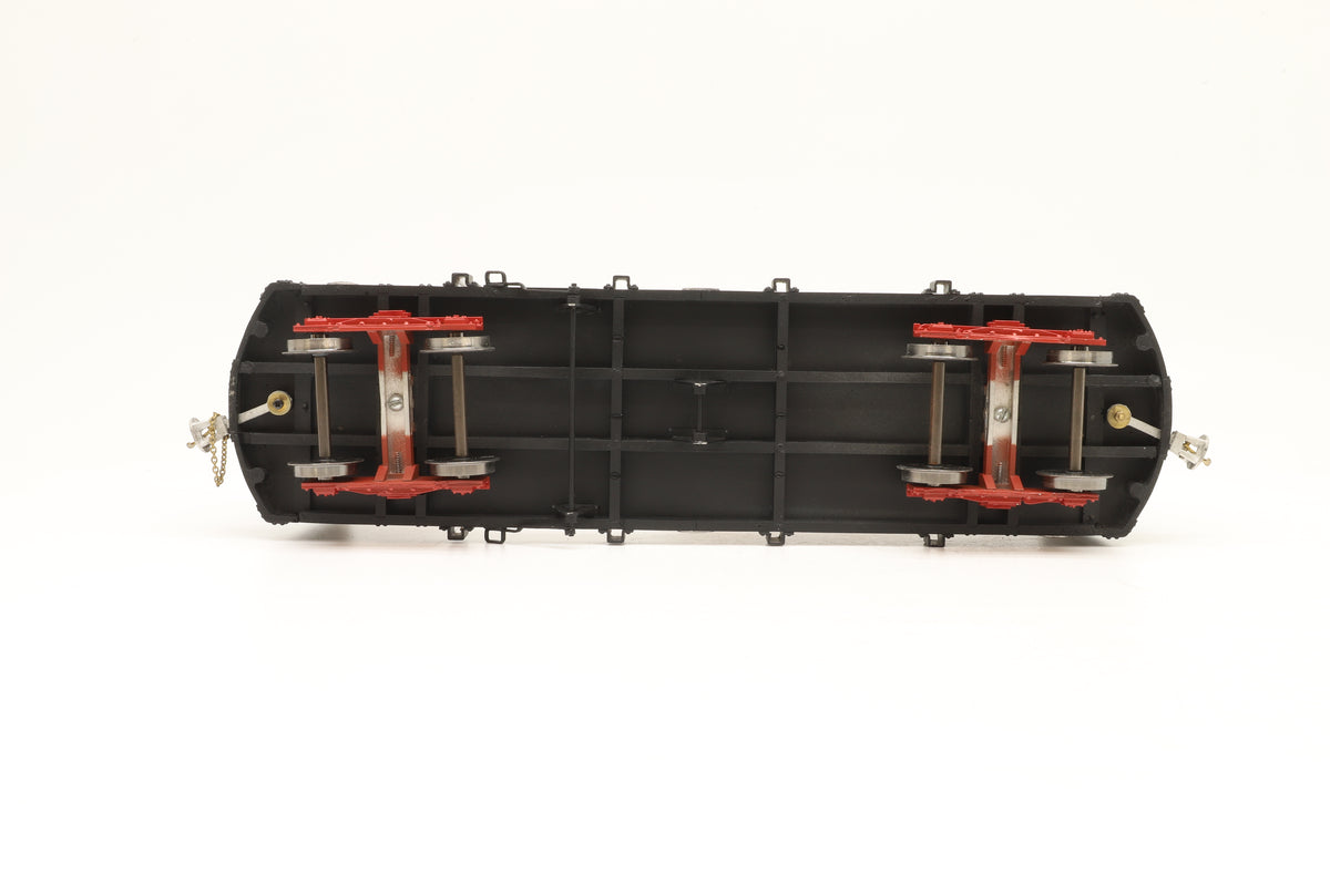 Kit-built 16mm Scale Bowaters (Sittingbourne & Kemsley) Pair of Bogie Flat Wagons