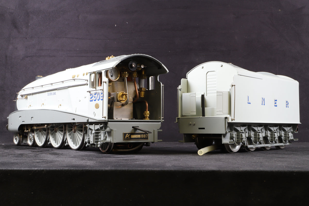 Aster Gauge 1 Live Steam LNER Class A4 No. 2509 'Silver Link'