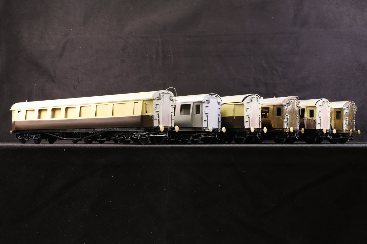WORKSHOP O Gauge Rake of 10 Part-Built MSC Models GWR Centenary Coaches