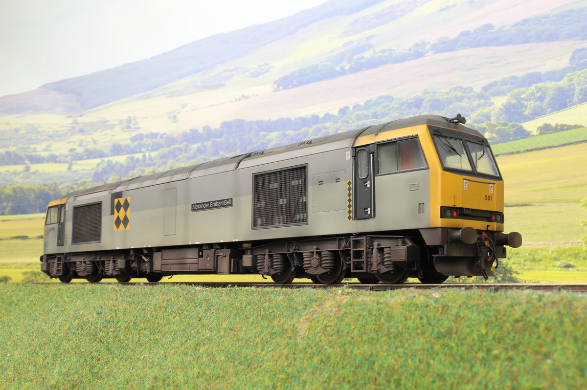 Heljan O Gauge 6013 Class 60 Railfreight Coal Sector &#39;60061&#39; &#39;Alexander Graham Bell&#39; DCC Sound &amp; Weathered