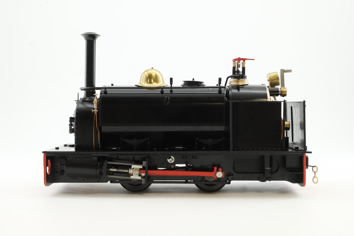 Accucraft 16mm (32mm Gauge) Live Steam Quarry Hunslet, Plain Black