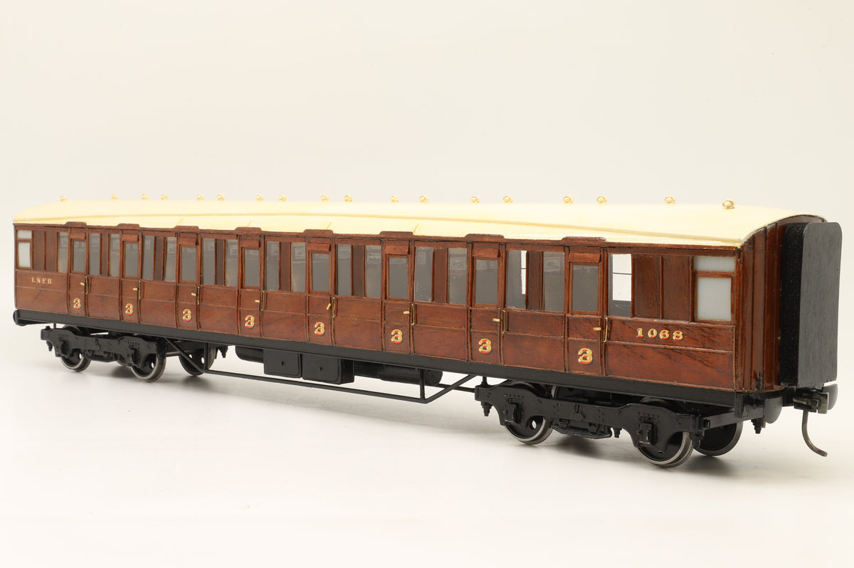Finescale Gauge 1 (Kit/Scratch Built) Rake of 4 LNER Gresley Teaks