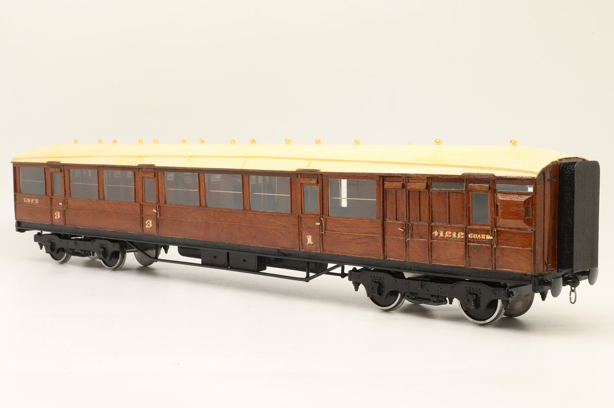 Finescale Gauge 1 (Kit/Scratch Built) Rake of 4 LNER Gresley Teaks