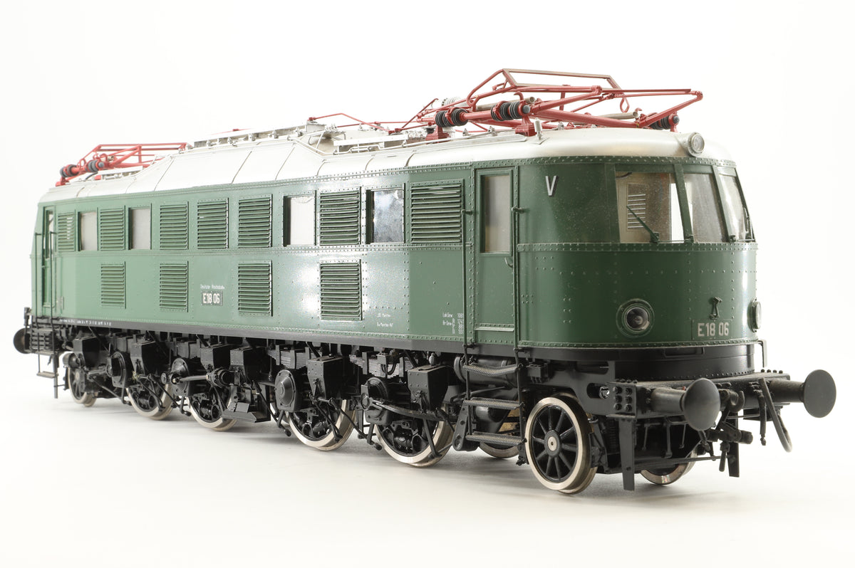 J&M Models Gauge 1 E18/E19 No. E18 016, DRG Green, DCC Sound