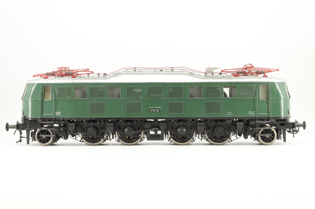 J&M Models Gauge 1 E18/E19 No. E18 016, DRG Green, DCC Sound