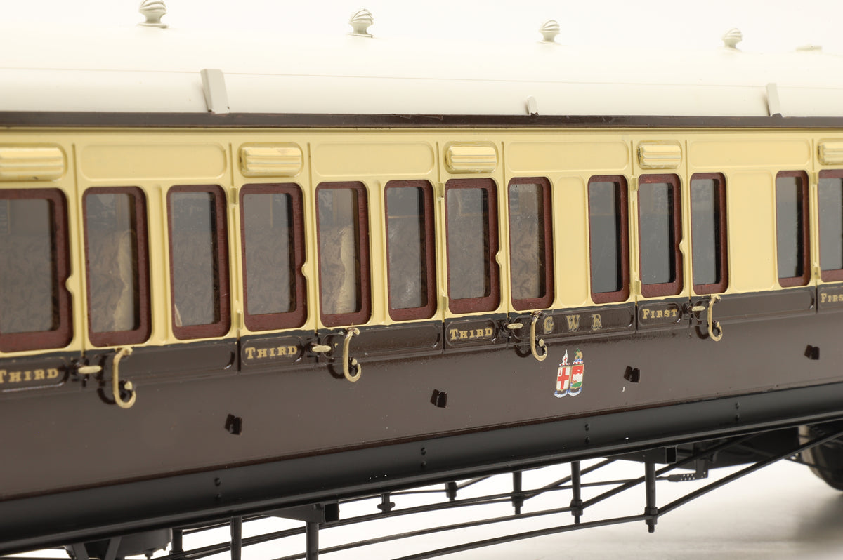 Custom Carriages Gauge 1 (1:32) GWR Dia E78 70ft 'Dreadnought' Composite Brake No. 7653