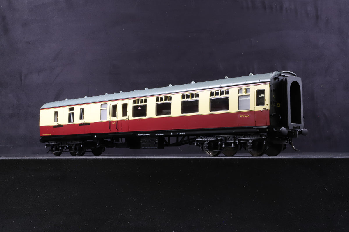 The Gauge 1 Model Co. 1:32 Gauge 1 BSK Brake Second Corridor Passenger Coach, Blood &amp; Custard &#39;M35248&#39;