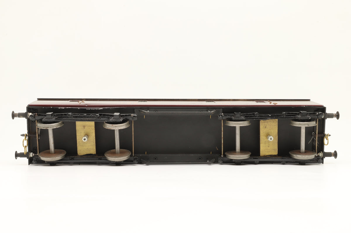 Gauge 1 LMS Parcels Van (GUV) in LMS Lined Maroon