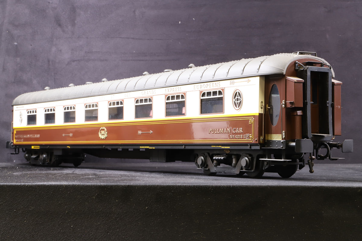 J&M Models Gauge 1 CIWL 'Golden Arrow' Pullman Car with Kitchen