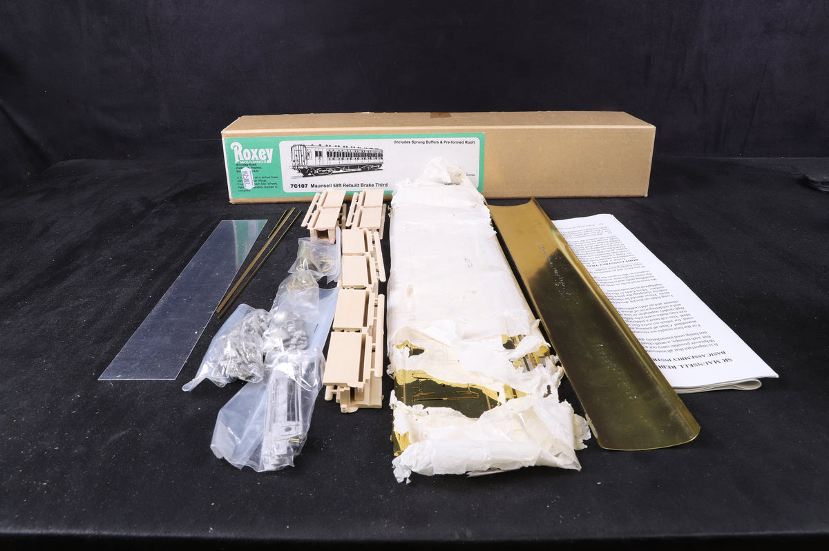 Roxey Mouldings SR 58ft Maunsell Rebuilt Brake Third Coach Kit