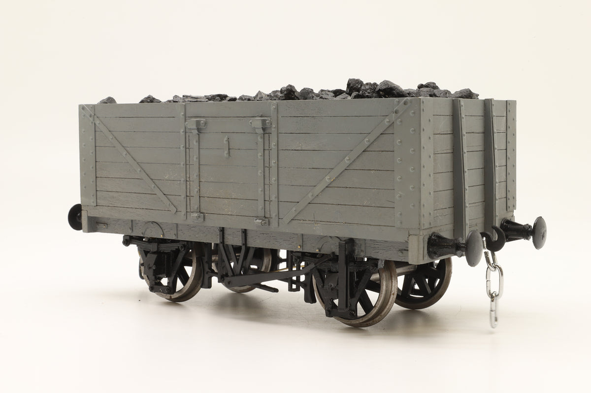 Finescale Gauge One Seven Plank Open Wagon with Coal Load