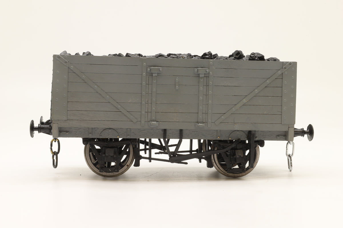 Finescale Gauge One Seven Plank Open Wagon with Coal Load