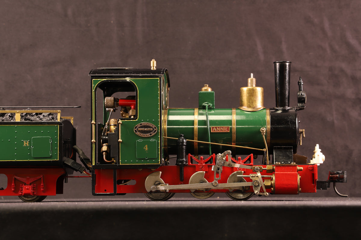 Roundhouse 16mm Live Steam (45mm Gauge) William &#39;Annie&#39; 0-6-0, RC Fitted
