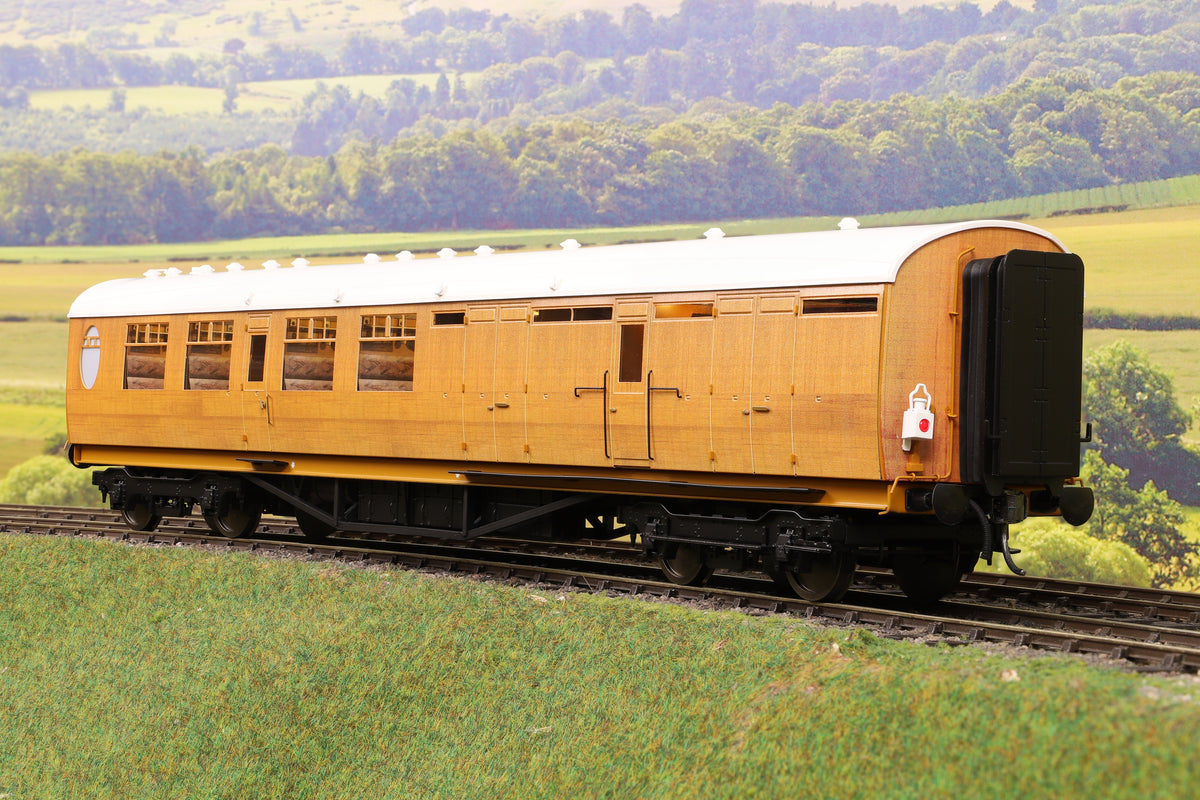 Darstaed D24-1-02U Finescale O Gauge LNER Thompson Mainline BTK (Brake/Third Class) Coach, Teak &#39;Un-numbered&#39;