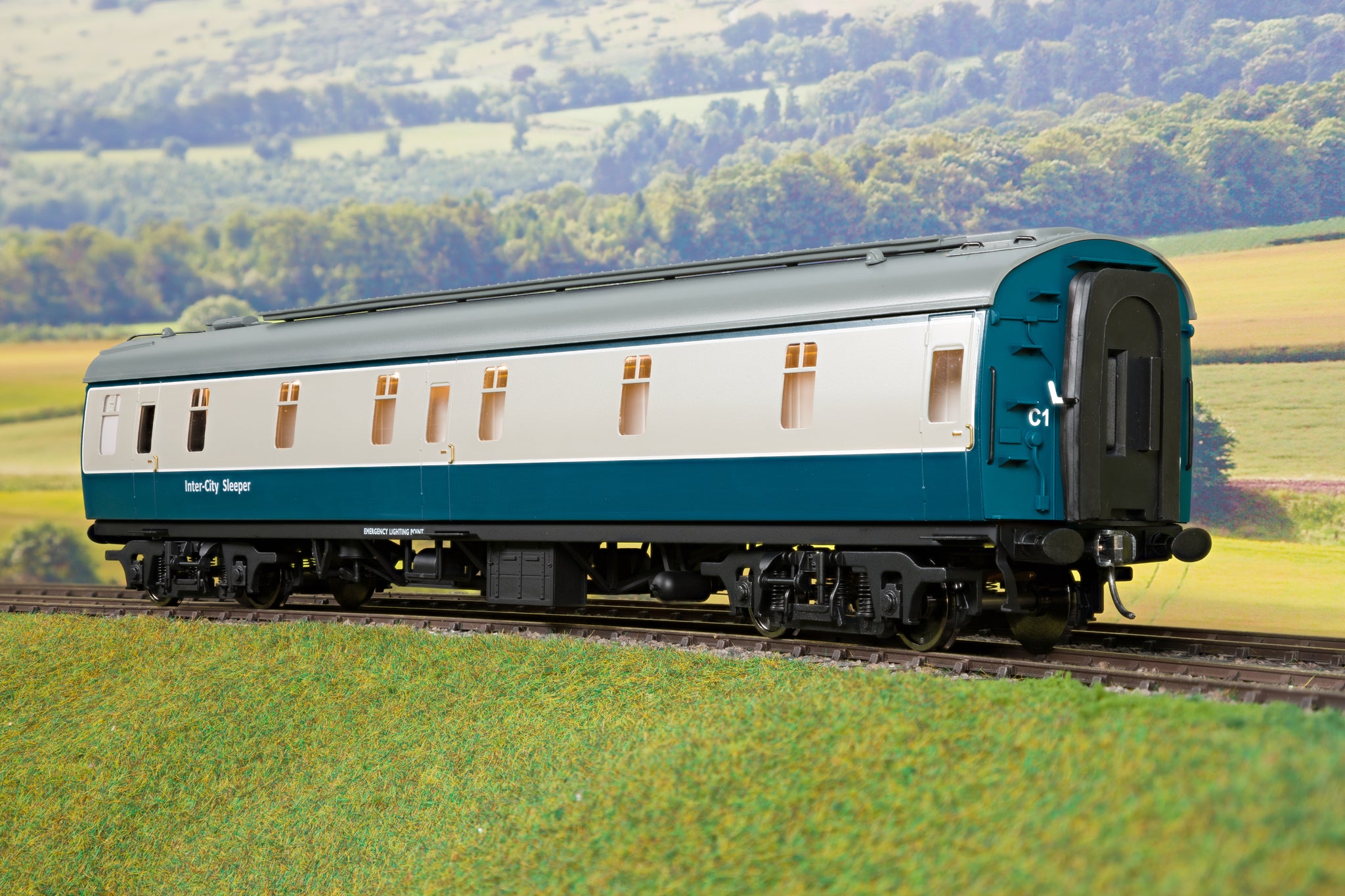 Darstaed D21 4 11 Finescale O Gauge BR Mk1 Sleeper SLF S C BR