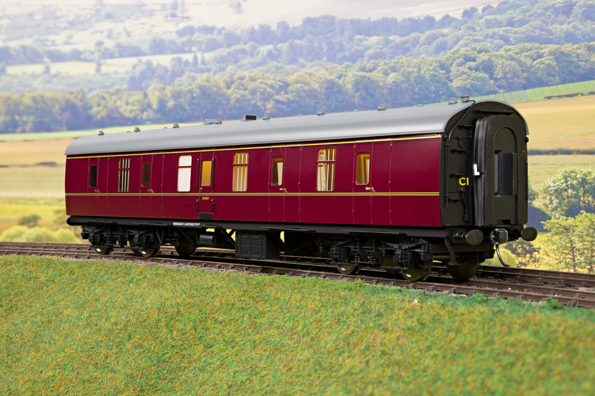 Darstaed Finescale O Gauge D22-05 Mk1 57&#39; BG, BR Lined Maroon