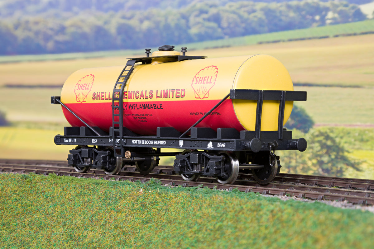Darstaed D31-19 7mm Finescale O Gauge Bogie Tanker, Post-War &#39;Shell Chemicals Limited&#39;