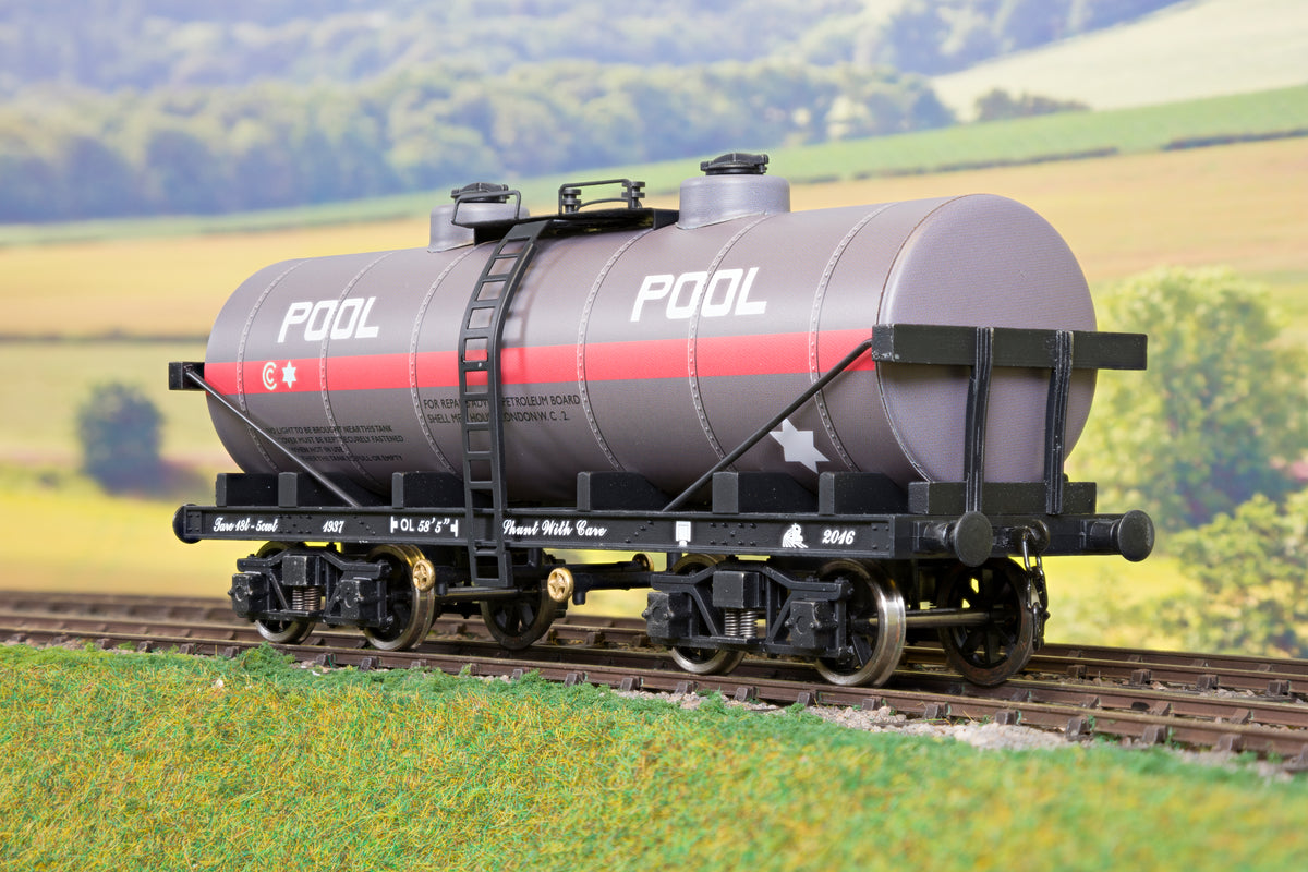 Darstaed D31-08 7mm Finescale O Gauge Bogie Tanker, Pre-War &#39;Pool&#39; (Grey)