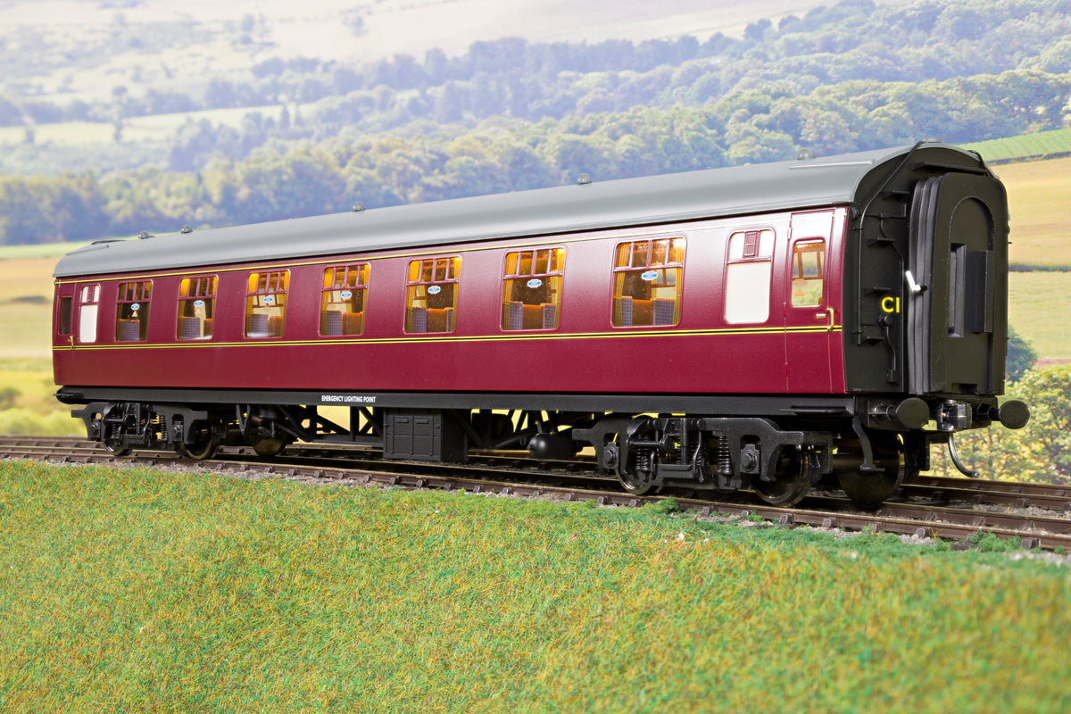 Darstaed D21-5-10CW Finescale O Gauge BR Mk1 RFO (Restaurant First Open), Lined Maroon with Commonwealth Bogies