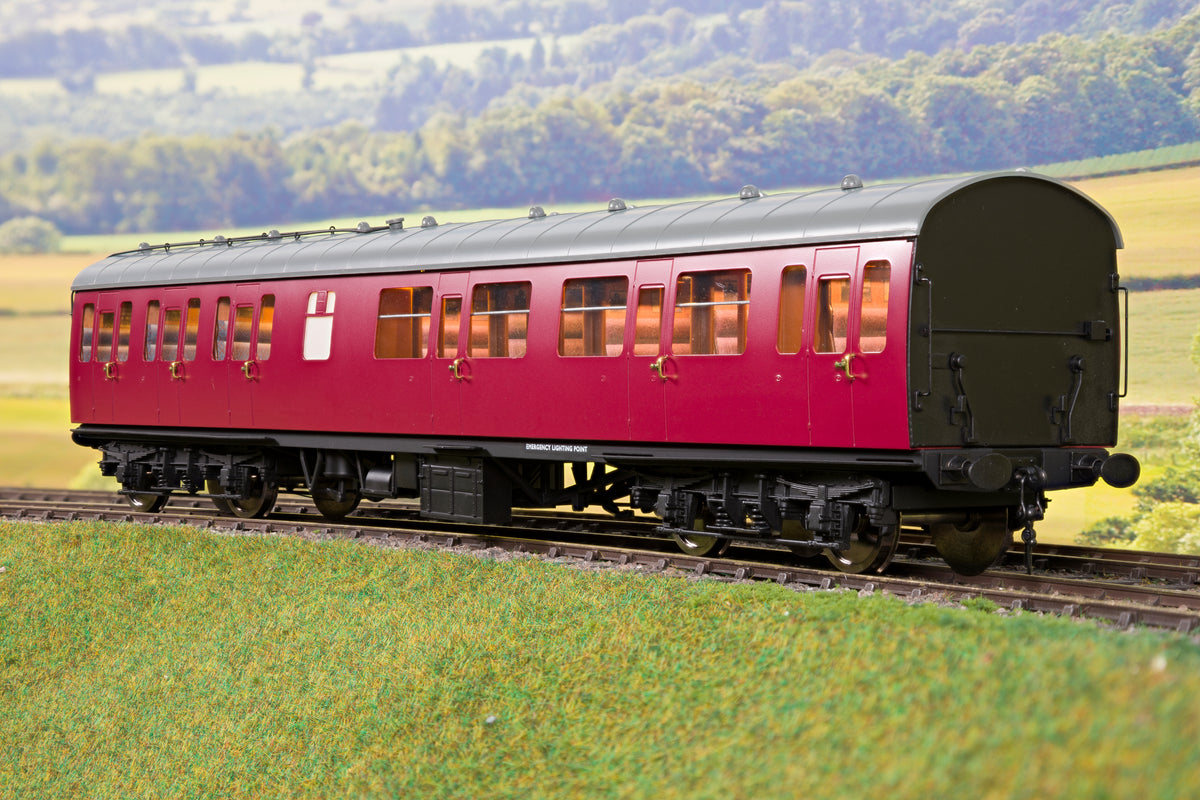 Darstaed D23-3-3 7mm Finescale O Gauge BR 57&#39; Mk1 Composite w Lavatory (CL) Coach, BR Crimson