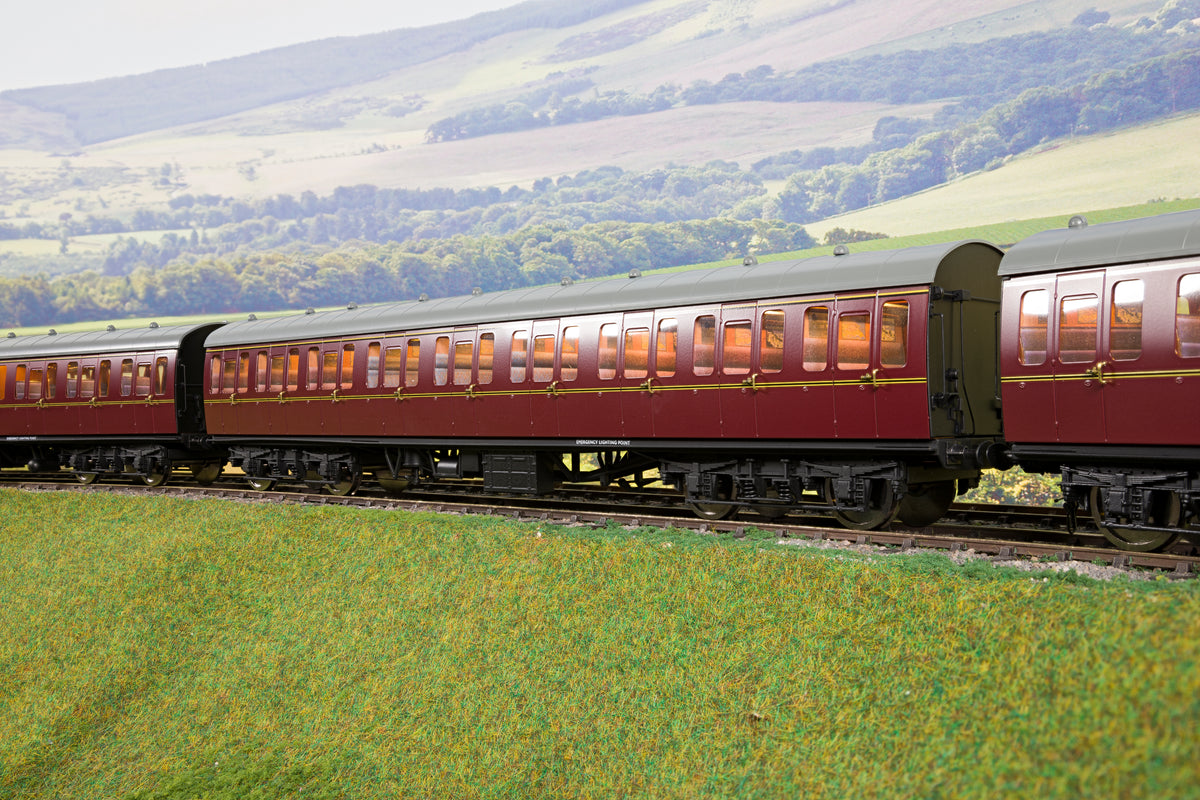 Darstaed D23-2-1 7mm Finescale O Gauge BR 57&#39; Mk1 Suburban Composite (C) Coach, BR Lined Maroon