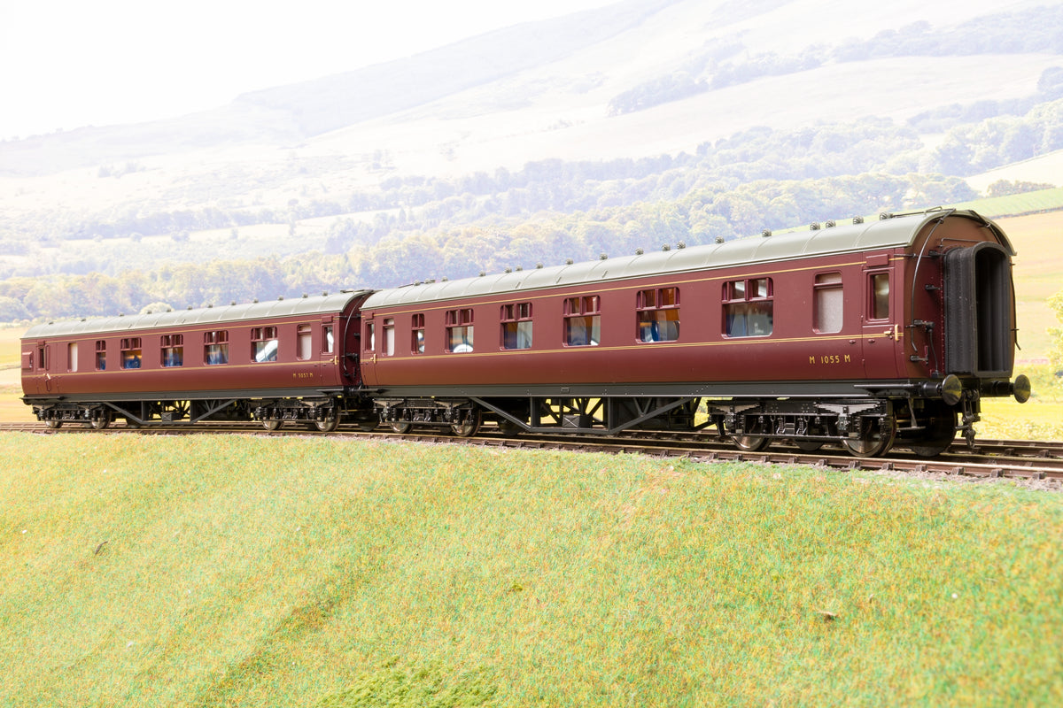 New MTH 22-60052 Finescale O Gauge (2-Rail) Ex-LMS BR Lined Maroon 2 Car Passenger Set M5057M &amp; M1055M