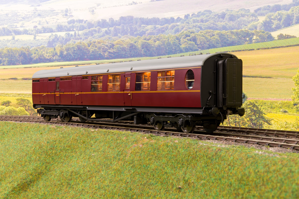 Darstaed D24-3-02U Finescale O Gauge LNER Thompson Mainline BTK (Brake Third Corridor) Coach, Lined Maroon Unnumbered