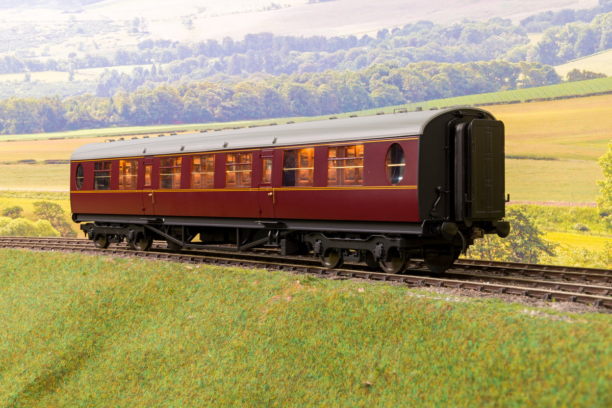 Darstaed D24-3-01U Finescale O Gauge LNER Thompson Mainline TK (Third Class Corridor) Coach, Lined Maroon Unnumbered