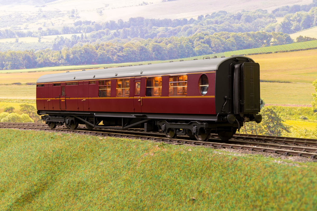 Darstaed D24-3-02RU Finescale O Gauge LNER Thompson Mainline BTK (Brake Third Corridor) Coach, Lined Maroon Unnumbered