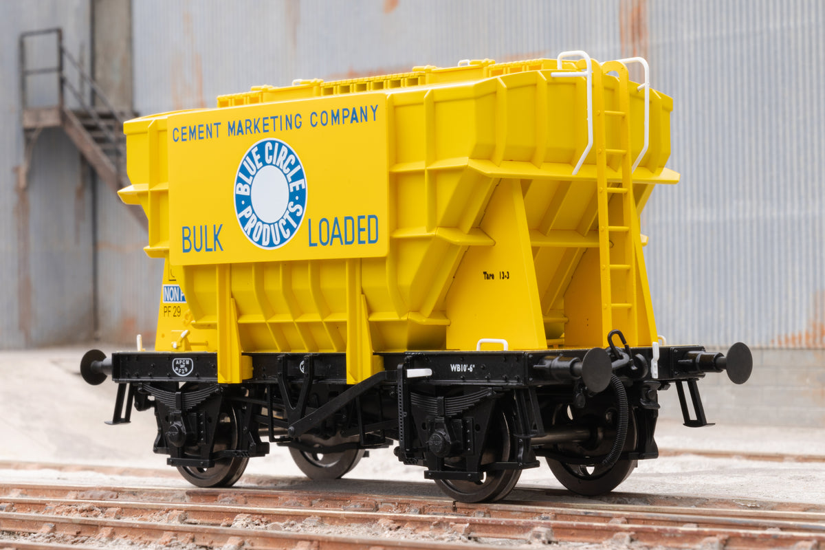 Ellis Clark Trains E3003A Finescale O Gauge Presflo Wagon &#39;Blue Circle&#39; &#39;PF29&#39; (Pre-TOPS), Yellow