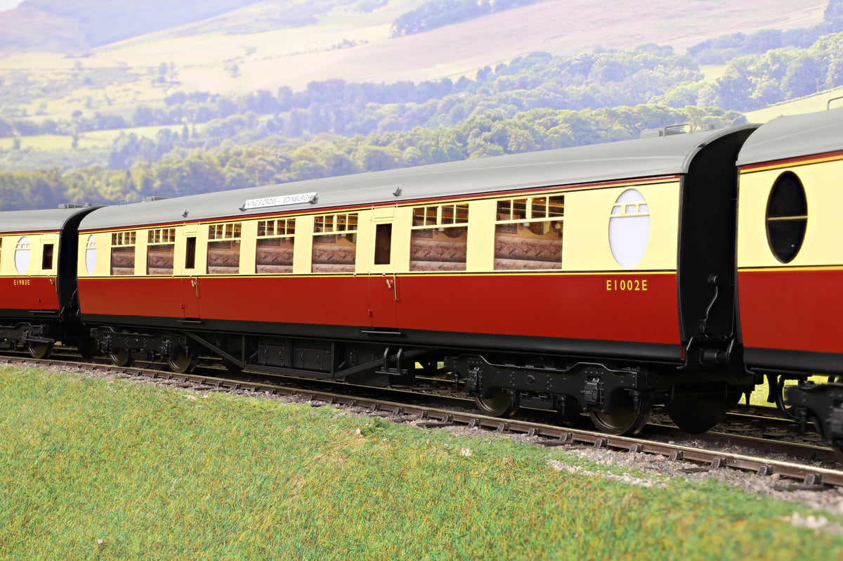 Darstaed D24-ELZ-1 Finescale O Gauge BR (Ex-LNER) Thompson &#39;The Elizabethan&#39; 11-Coach Set, Limited Edition