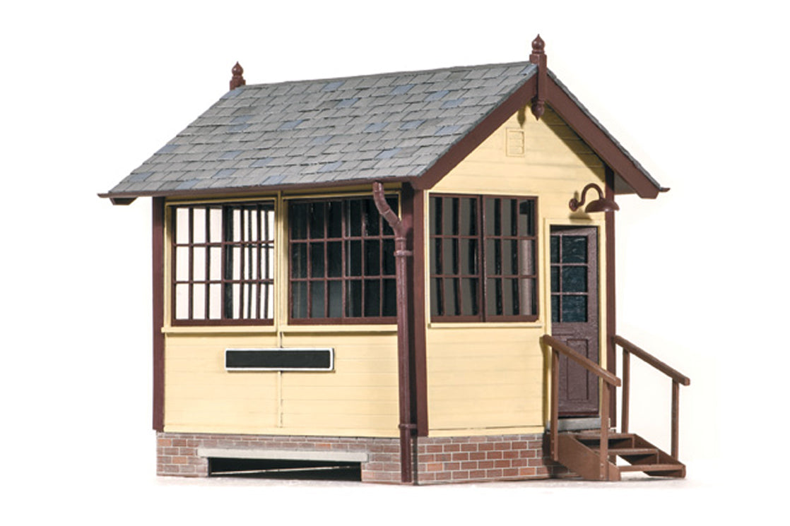 Peco O Gauge Lineside LK-709 Lineside Ground Signal Box - Wood, kit