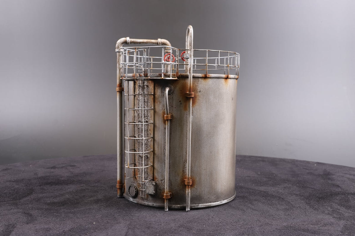 Made in Manchester Models O Gauge Fuel Storage Tank (Small) Weathered SFT-OG-W