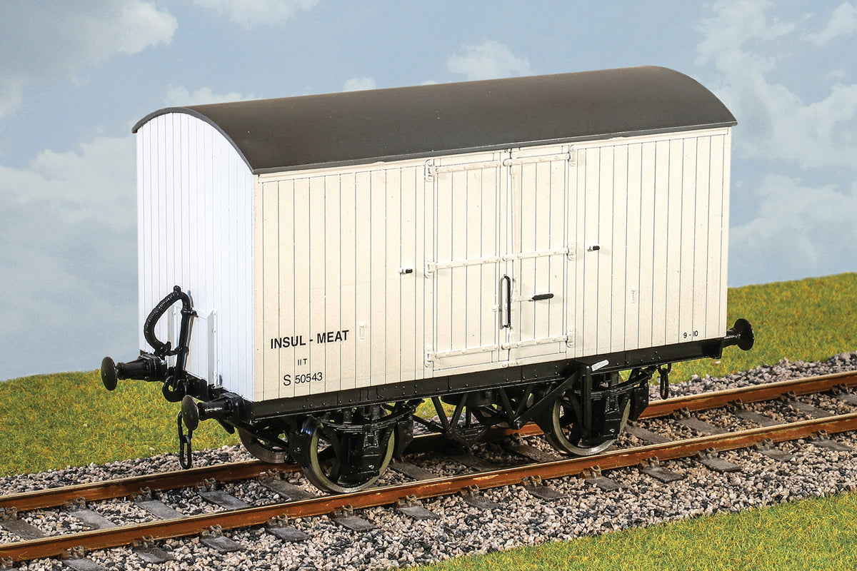Parkside Dundas O Gauge PS110 Southern Railway Insulated Van Wagon Kit w/Wheels