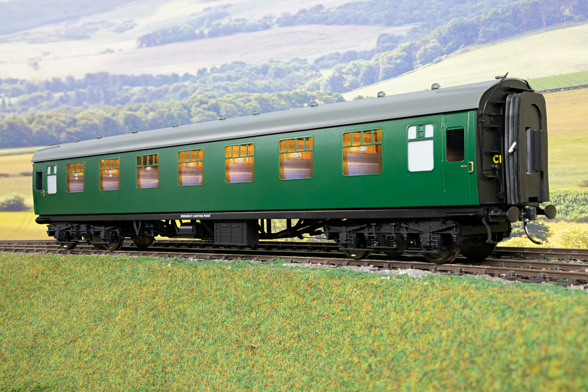 Darstaed D21-3-05 Finescale O Gauge BR Mk1 FK (First Class Corridor), SR Green