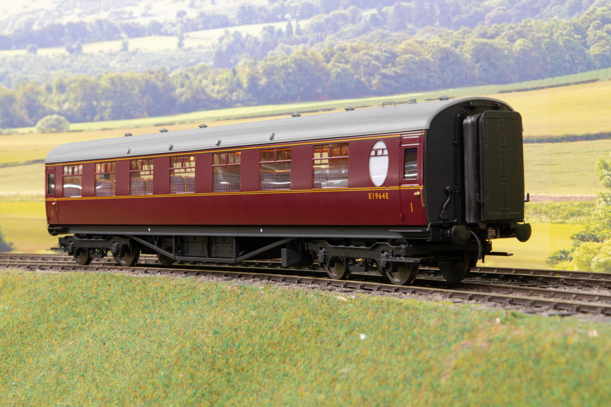 Darstaed D24-3-14A Finescale O Gauge LNER Thompson Mainline RFO/FO (Restaurant First/First Open) Coach, Lined Maroon &#39;E1964E&#39;