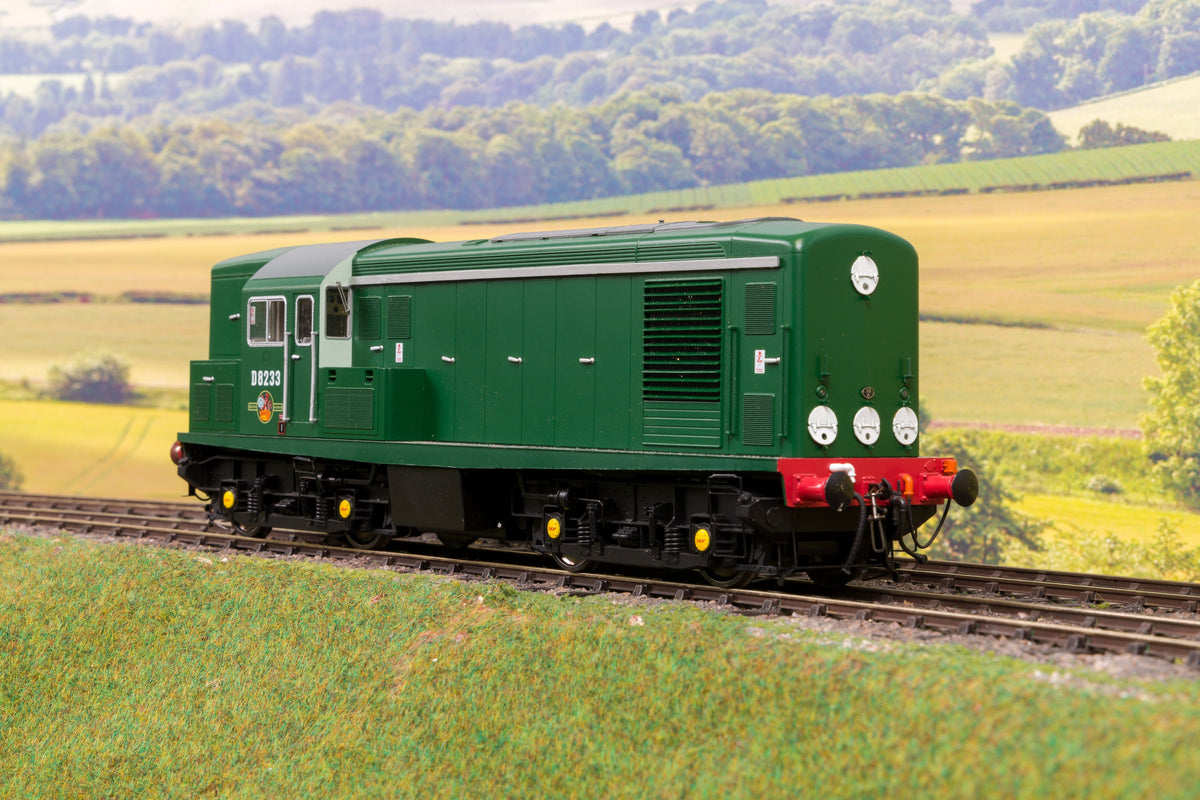 Little Loco Company O Gauge BTH15/CPS BR Green Class 15 &#39;D8233&#39;, Ltd Ed. &amp; DCC Sound